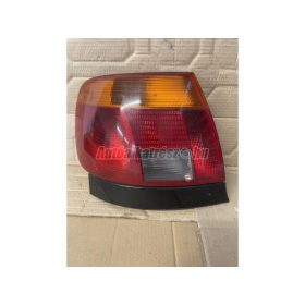 AUDI A4 - 1995 - 8D0945095A - lámpa