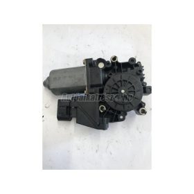 AUDI A4 - 1998 - 8D0959801D - ablakemelő