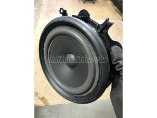 AUDI A4 - 2003 - 8E0035411 - hangszóró