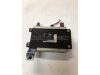 AUDI A4 - 2010 - 8E0035456D - telefon antenna erősítő