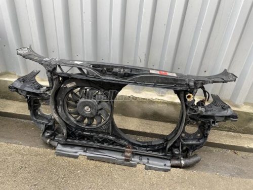 AUDI A4 - 2003 - 8E0121205T - homlokfal zárhíd