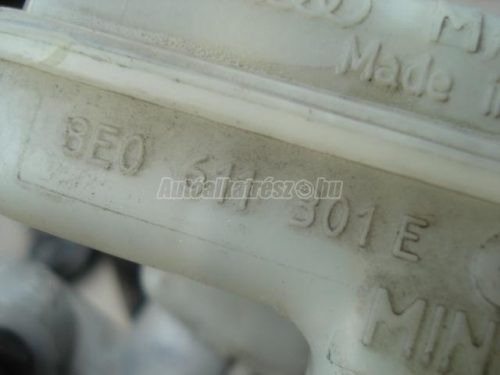 VOLKSWAGEN PASSAT V - 8E0611301E - főfékhenger