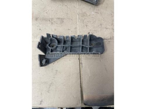 AUDI A4 - 2003 - 8E0807284A , 8E0807283A  - lökhárító tartó