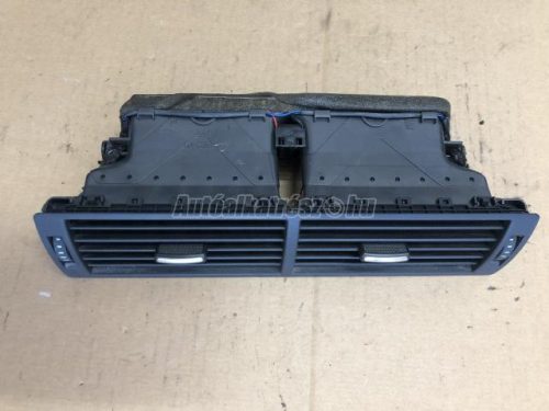 AUDI A4 - 2004 - 8E0820951H - szellőző nyílás rács