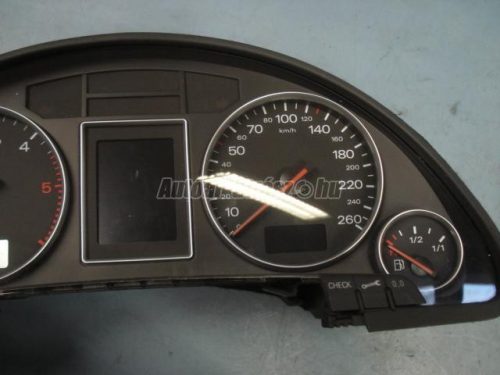 AUDI A4 - 2002 - 8E0920900GX - óracsoport
