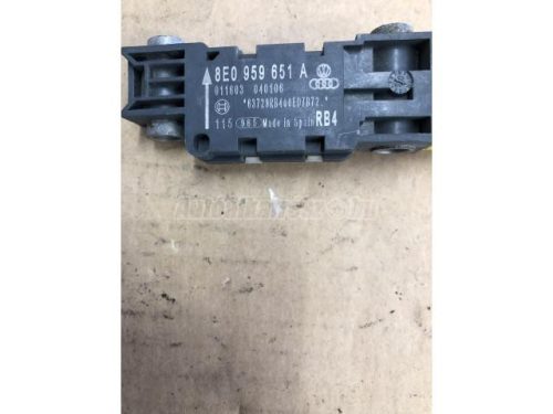 AUDI A4 - 2004 - 8E0959651A - oldallégzsák érzékelő
