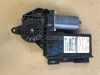 AUDI A4 - 2006 - 8E0959802E - ablakemelő motor