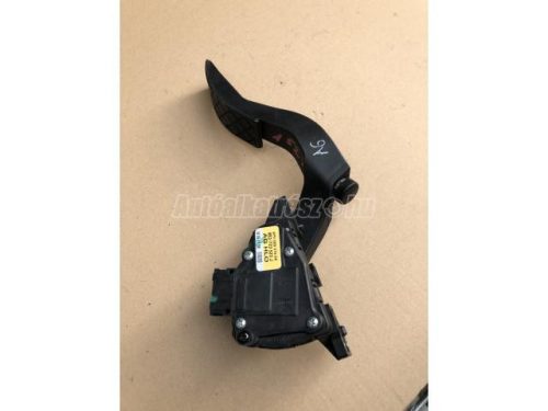 AUDI A4 - 2007 - 8E1723523J - gázpedál állás jeladó