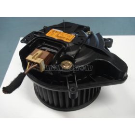AUDI A4 - 2003 - 8E1820021E - Utastér ventillátor