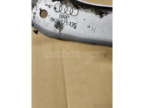 AUDI A4 - 2010 - 8K0821135H - sárvédő tartó