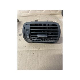 AUDI A3 - 2002 - 8L0820901C - szellőző nyílás rács