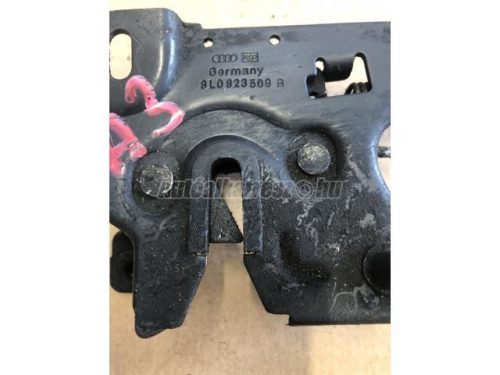AUDI A3 - 2000 - 8L0823509B - motorháztető zár