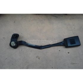 AUDI A3 - 2000 - 8L0858675K - biztonsági öv csat