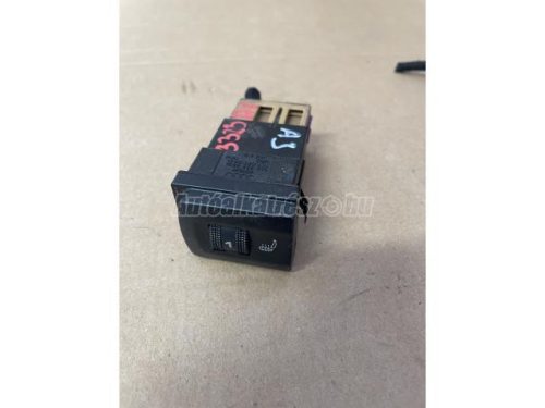 AUDI A3 - 2001 - 8L0963563C, 8L0963564C - ülésfűtés kapcsoló