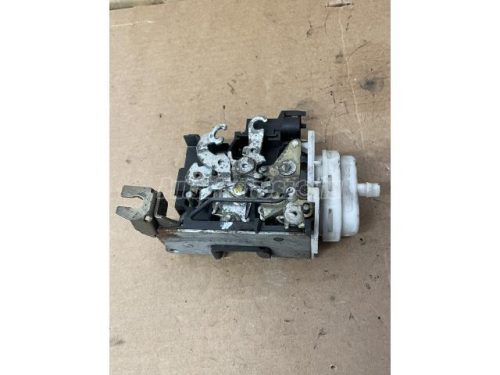 AUDI A3 | AUDI A3 - 1999 - 8L1837016A, 8L1837016B - ajtózár szerkezet