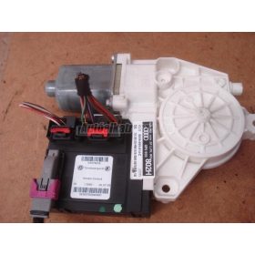 AUDI A3 - 2006 - 8P0959802H - ablakemelő motor