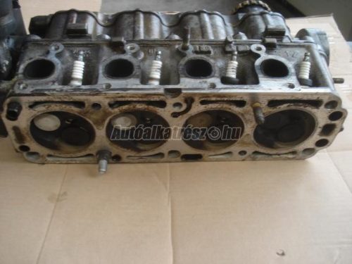 OPEL CORSA B - 1997 - 90354882 - hengerfej