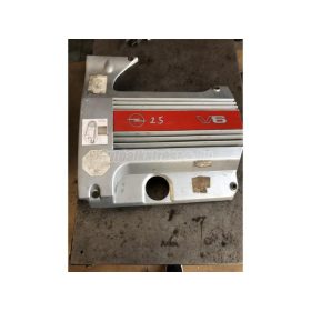 felső motor takaró