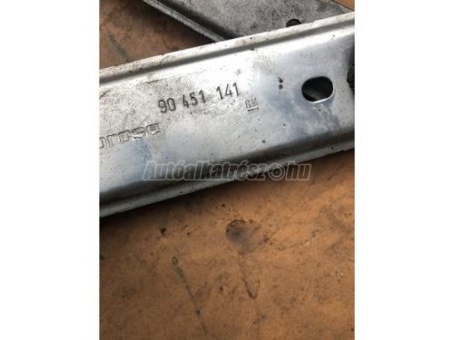 OPEL ASTRA F - 1995 - 90451141 - ablakemelő