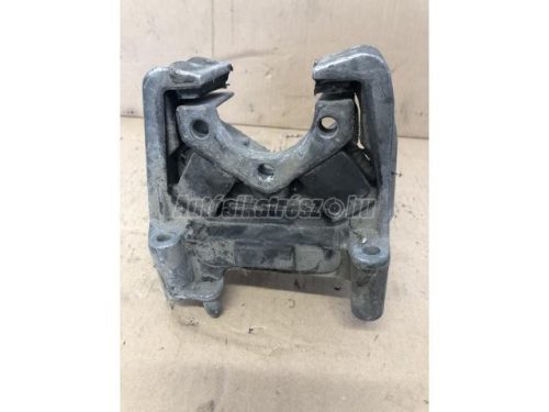 felfüggesztés, motor