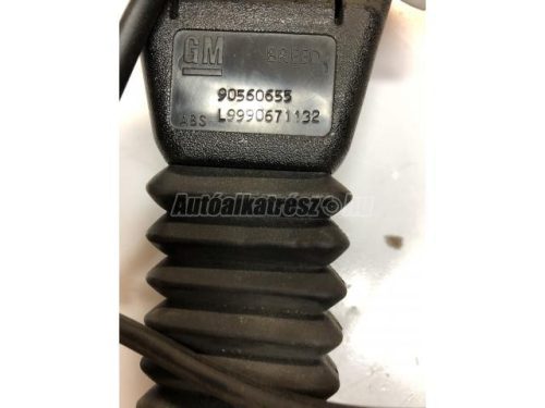 biztonsági öv feszítő