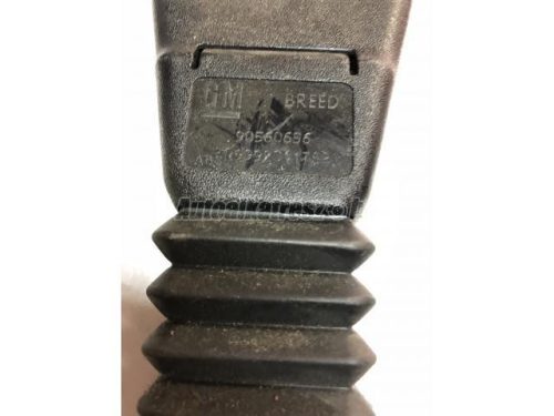 biztonsági öv feszítő