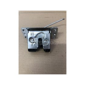 csomagtér ajtó zárszerkezet