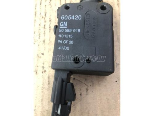 OPEL ASTRA G - 2000 - 90589918 - központi zár motor
