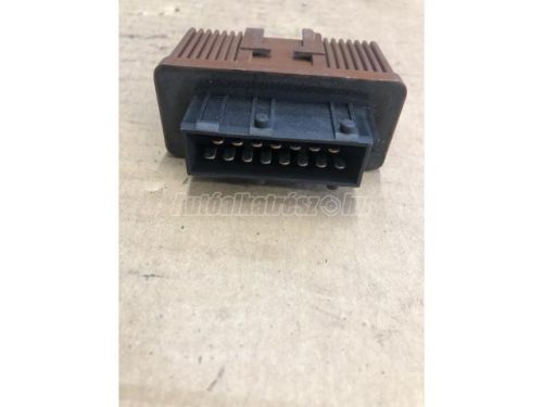 CITROEN XANTIA - 1997 - 9619696580 - üzemanyag szivattyú relé