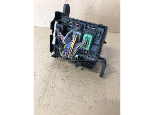PEUGEOT 206 - 2004 - 9643498780  - biztosíték doboz