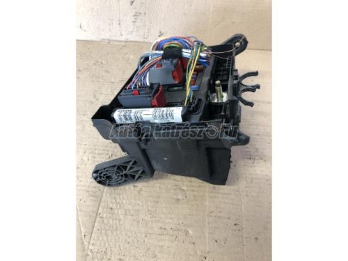PEUGEOT 206 - 2004 - 9643498780  - biztosíték doboz