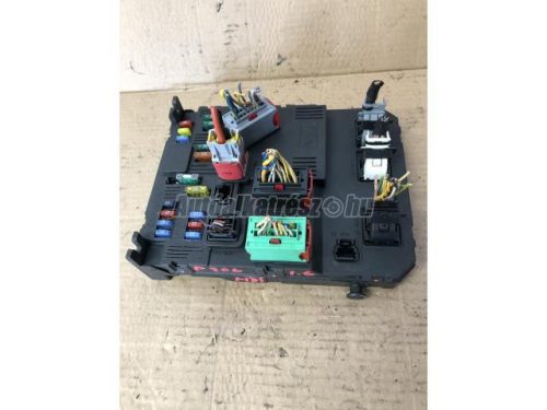 PEUGEOT 206 - 2000 - 9652474680 - biztosíték doboz