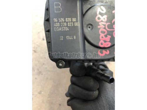 PEUGEOT 206,  307,  807,  407 | CITROEN XSARA PICASSO,  XSARA,  C5,  C8 | LANCIA PHEDRA | FIAT ULYSSE - 2004 - 9652682880 - fojtószelep ház