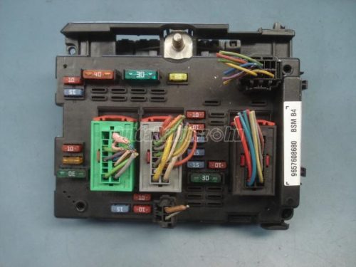 PEUGEOT 206 - 2004 - 9657608680 - biztosíték panel