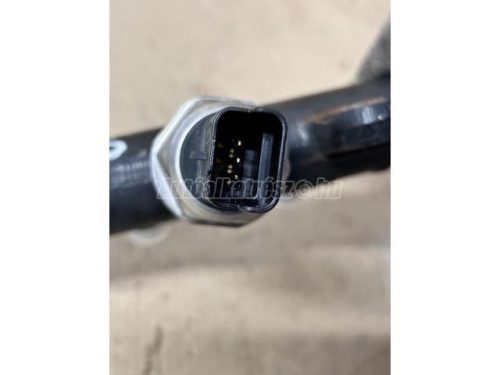 FIAT SCUDO | CITROEN C3,  C4,  BERLINGO,  JUMPY,  C5 | PEUGEOT 407,  207,  PARTNER | FORD S-MAX - 2005 - 9658227880 - érzékelő, üzemanyag nyomás