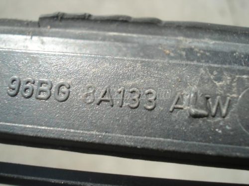 FORD MONDEO - 1999 - 96BG8A133ALW - hűtő díszrács