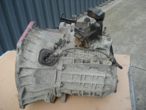 FORD MONDEO - 97ZT DA - váltó