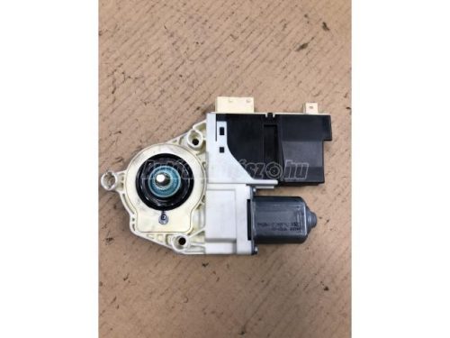 ablakemelő motor