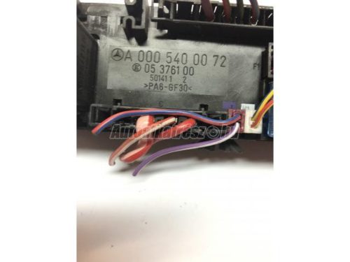 MERCEDES-BENZ E-OSZTÁLY - 2000 - A0005400072 - biztosítéktábla