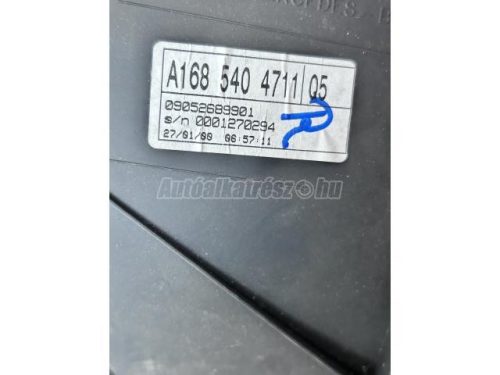 MERCEDES-BENZ A-OSZTÁLY - 2002 - A1685404711  - km óra