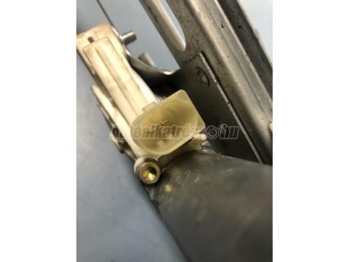 MERCEDES-BENZ A-OSZTÁLY - 2000 - A1688203742 - ablakemelő