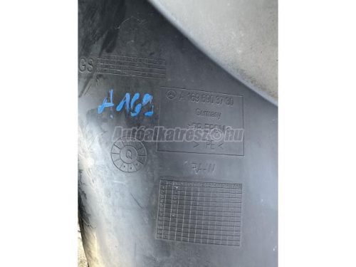 MERCEDES-BENZ A-OSZTÁLY - 2007 - A1696903830,A1696903730 - kerékjárat burkolat