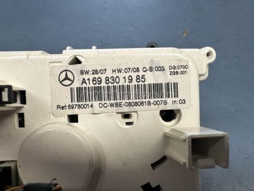 MERCEDES-BENZ A-OSZTÁLY - 2006 - A1698301985 - fűtéskapcsoló