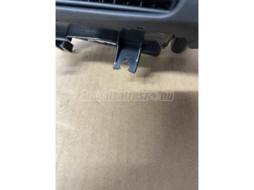 MERCEDES-BENZ C-OSZTÁLY - 2004 - A2038300254 - szellőző nyílás rács