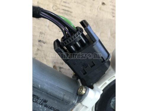 MERCEDES-BENZ C-OSZTÁLY - 2006 - A2118201842 - ablakemelő motor