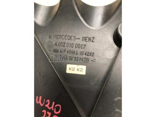 MERCEDES-BENZ E-OSZTÁLY - 1997 - A6020100067 - motor burkolat