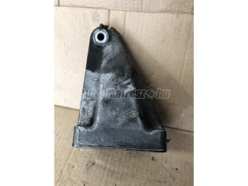 MERCEDES-BENZ C-OSZTÁLY - 2003 - A6112230804 - motortartó bak