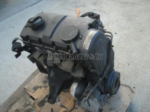 VOLKSWAGEN PASSAT V - 2000 - ATJ - motor egyben