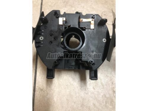 kormányoszlop kapcsoló