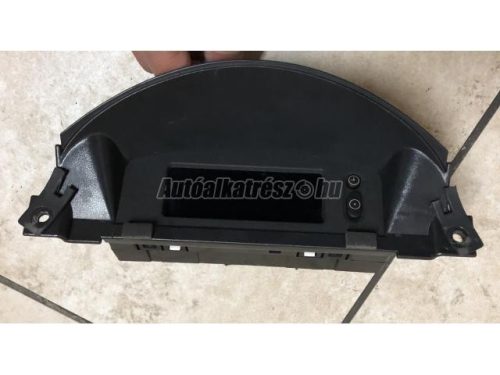 többfunkciós kijelző